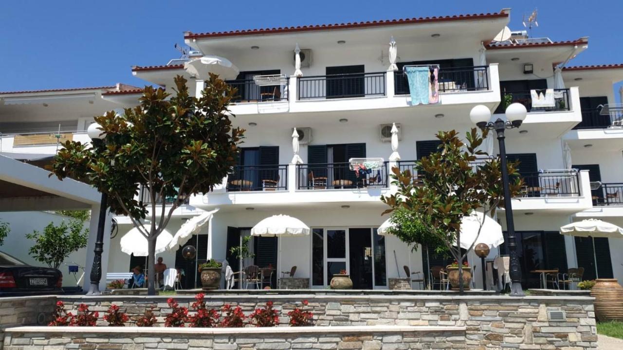 Pansion Alexandros By The Sea Aparthotel Νέα Σκιώνη Εξωτερικό φωτογραφία